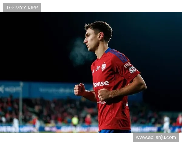 波兰新星崛起皮耶图谢夫斯基 波兰新星崛起皮耶图谢夫斯基