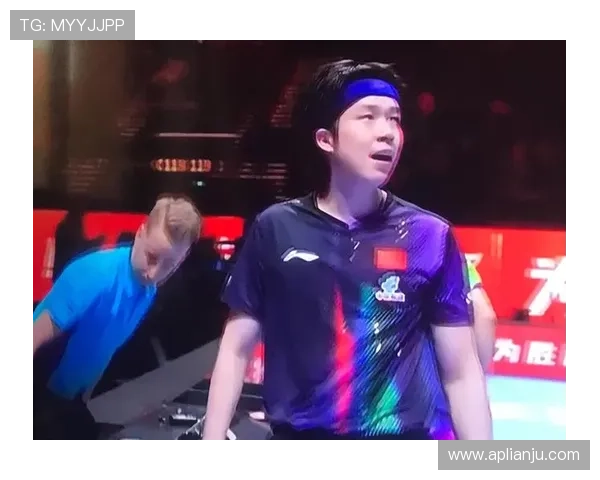 王楚钦热拥法国名将松岛遭冷遇